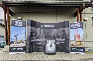 Curved Magnetic Tradeshow Backdrop - view 8